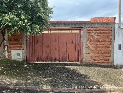 Casa para Venda, em Pederneiras, bairro Residencial Planalto Verde II, 2 dormitrios, 1 banheiro, 1 vaga
