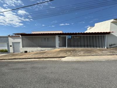 Casa para Venda, em Campo Belo, bairro Bela Vista, 2 dormitrios, 1 banheiro, 1 sute, 2 vagas