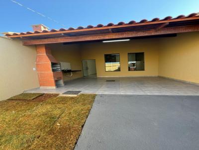 Casa para Venda, em Senador Canedo, bairro Residencial Hebrom, 3 dormitrios, 2 banheiros, 1 sute