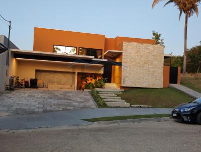 Casa em Condomnio para Venda, em Porto Velho, bairro Tringulo, 3 dormitrios, 5 banheiros, 3 sutes, 4 vagas