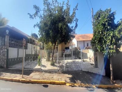 Casa para Venda, em Rifaina, bairro centro, 2 dormitrios, 1 banheiro, 1 sute, 2 vagas