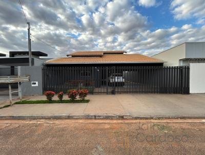 Casa para Venda, em Chapado do Sul, bairro Esplanada III, 3 dormitrios, 2 banheiros, 2 sutes, 2 vagas