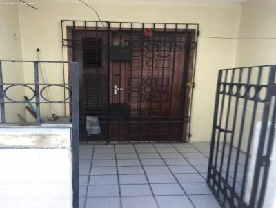 Apartamento para Locao, em Caucaia, bairro Icara, 2 dormitrios, 1 banheiro, 1 vaga