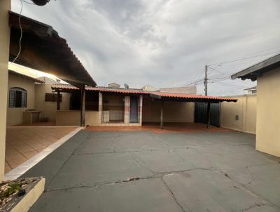 Casa 2 dormitórios para Venda, em Presidente Prudente, bairro Jardins, 2 dormitórios, 2 banheiros, 4 vagas