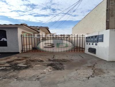 Casa para Locao, em Ourinhos, bairro Centro, 2 dormitrios, 1 banheiro