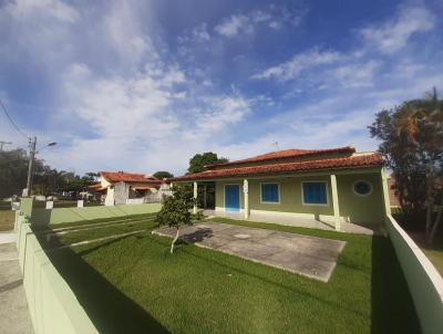 Casa para Temporada, em Araruama, bairro Praia Seca, 4 dormitrios, 4 banheiros, 2 sutes, 2 vagas