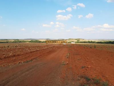 Fazenda para Venda, em gua Boa, bairro Zona rural