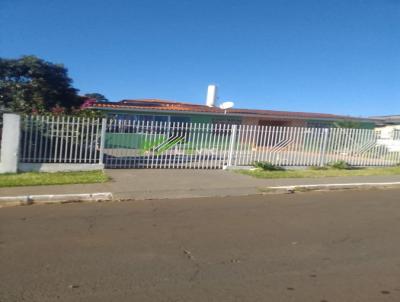 Casa para Venda, em Ponta Grossa, bairro Parque dos Pinheiros, 4 dormitrios, 2 banheiros, 2 vagas