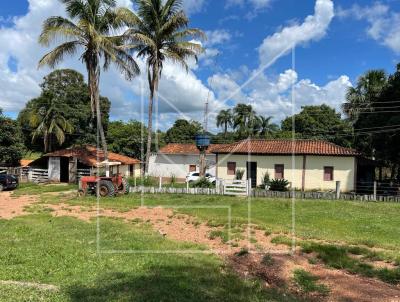 Fazenda para Venda, em Caldas Novas, bairro Bairro Popular, 5 dormitrios, 2 sutes