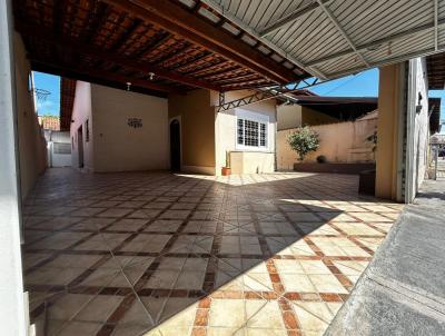 Casa para Venda, em So Jos dos Campos, bairro Jardim das Indstrias, 4 dormitrios, 3 banheiros, 1 sute, 3 vagas