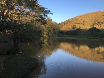 Stio para Venda, em Aparecida, bairro Bomfim, 3 dormitrios, 2 banheiros