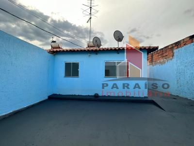 Casa para Venda, em Uberlndia, bairro Shopping Park, 2 dormitrios, 1 banheiro, 2 vagas