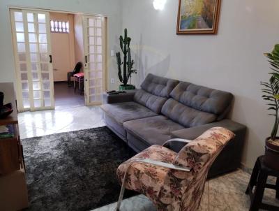Casa para Venda, em Ribeiro Preto, bairro Parque dos Pinus, 2 dormitrios, 2 banheiros, 1 sute, 3 vagas