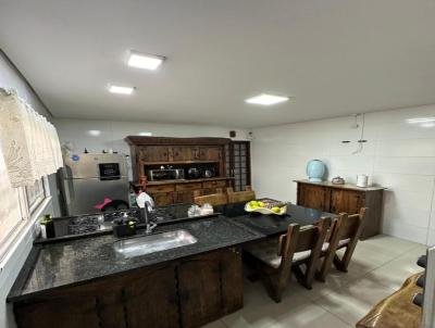Casa para Venda, em Praia Grande, bairro GUILHERMINA, 3 dormitrios, 2 banheiros, 2 vagas