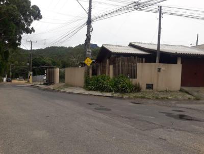 Casa para Venda, em Florianpolis, bairro So Joo do Rio Vermelho, 2 dormitrios, 2 banheiros, 1 sute, 2 vagas