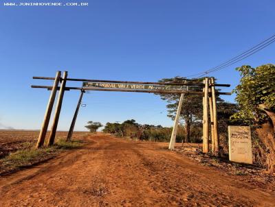 Chcara para Venda, em Fnix, bairro Vila Rural, 4 dormitrios, 1 banheiro, 2 vagas