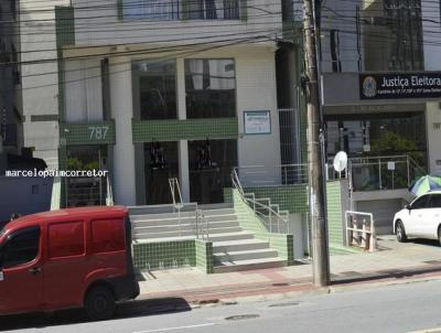 Loja Comercial para Venda, em Florianpolis, bairro Centro, 2 vagas