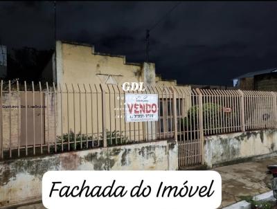 Casa para Venda, em Cuiab, bairro Centro Sul, 3 dormitrios, 2 banheiros, 3 vagas