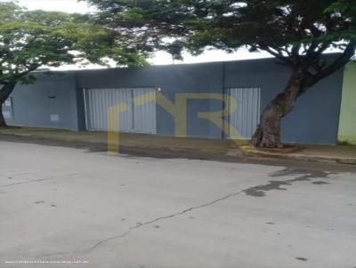 Casa para Venda, em Montes Claros, bairro Accias, 3 dormitrios, 2 banheiros, 1 sute, 1 vaga