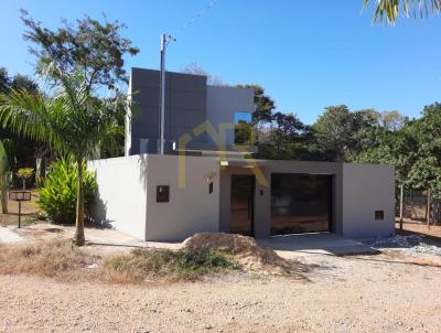 Casa para Venda, em Montes Claros, bairro Ibituruna, 3 dormitrios, 2 banheiros, 1 sute, 1 vaga