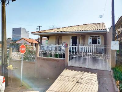 Casa para Venda, em Telmaco Borba, bairro Cem Casas, 3 dormitrios, 1 banheiro, 2 sutes