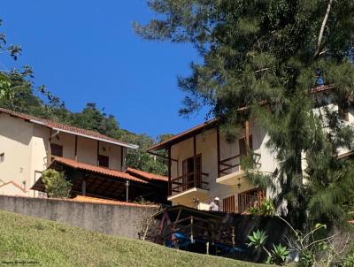 Casa em Condomnio para Venda, em Terespolis, bairro Araras, 2 dormitrios, 2 banheiros, 1 vaga