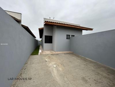 Casa Geminada para Venda, em Caraguatatuba, bairro Balnerio dos Golfinhos, 2 dormitrios, 2 banheiros, 1 sute, 1 vaga