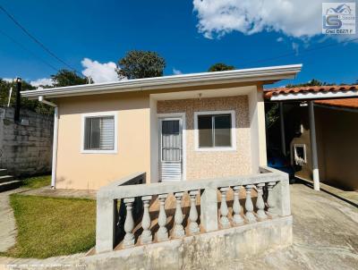 Casa para Venda, em Pinhalzinho, bairro Centro, 2 dormitrios, 2 banheiros, 1 vaga