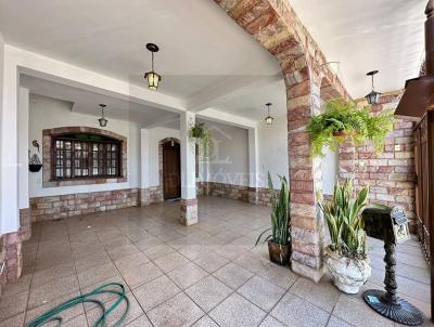 Casa para Venda, em Belo Horizonte, bairro SANTA MONICA, 3 dormitórios, 4 banheiros, 1 suíte, 2 vagas