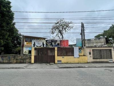 Casa para Venda, em Rio das Ostras, bairro Centro, 7 dormitrios, 4 banheiros, 1 vaga