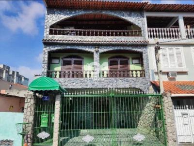 Casa para Venda, em So Gonalo, bairro Centro, 4 dormitrios, 4 banheiros, 1 sute, 3 vagas