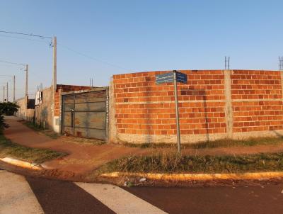 Casa para Venda, em Lins, bairro Residencial Santana, 2 dormitrios