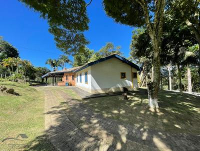 Fazenda para Venda, em Lagoinha, bairro rea Rural de Lagoinha, 3 dormitrios, 4 banheiros, 1 sute, 12 vagas