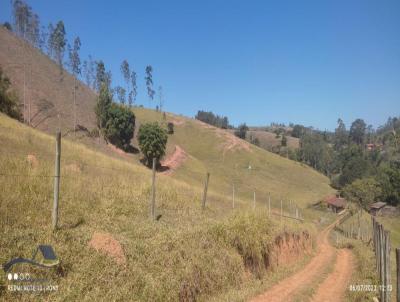 Fazenda para Venda, em Paraibuna, bairro rea Rural, 2 dormitrios, 1 banheiro, 8 vagas