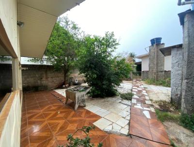 Casa para Venda, em Nova Mutum, bairro Centro, 4 dormitrios, 1 banheiro, 2 sutes, 2 vagas