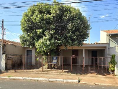 Casa para Venda, em Barretos, bairro Industrial, 3 dormitrios, 1 banheiro, 1 sute, 1 vaga