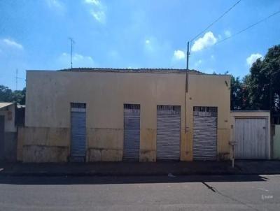 Residencial e Comercial para Venda, em Getulina, bairro Centro, 4 dormitrios