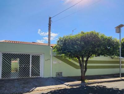 Casa Trrea para Venda, em So Joo da Boa Vista, bairro Jardim das Flores, 2 dormitrios, 1 banheiro, 1 sute, 2 vagas