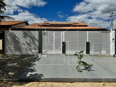 Casa em Condomnio para Venda, em Caldas Novas, bairro Jardim Metodista, 4 dormitrios, 2 banheiros, 1 sute, 2 vagas