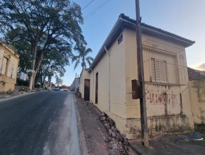 Casa para Venda, em Santa Branca, bairro Centro, 2 dormitrios, 1 banheiro, 1 vaga