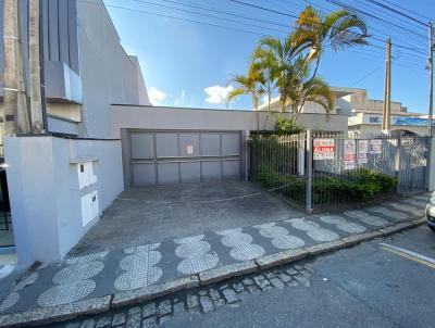 Casa para Venda, em Mogi das Cruzes, bairro Centro, 2 dormitrios, 2 banheiros, 1 sute, 4 vagas