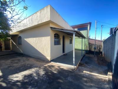 Casa para Venda, em Vespasiano, bairro PARQUE JARDIM ALTEROSA, 3 dormitrios, 1 banheiro, 3 vagas