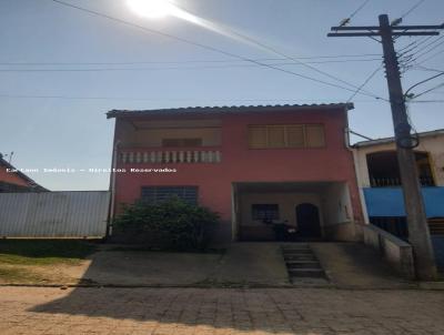 Casa para Venda, em Piracaia, bairro Pio, 2 dormitrios, 3 vagas