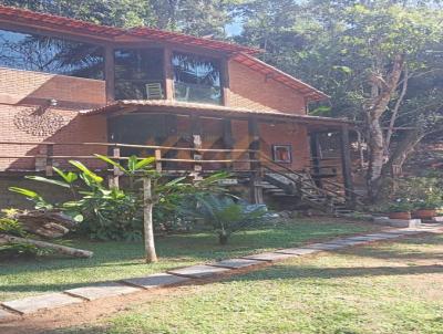 Casa para Venda, em Resende, bairro Penedo, 5 dormitrios, 3 banheiros, 1 sute