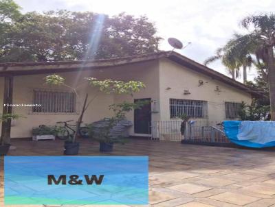 Casa para Venda, em Ribeiro Pires, bairro Quarta Diviso, 3 dormitrios, 1 banheiro, 1 sute, 4 vagas