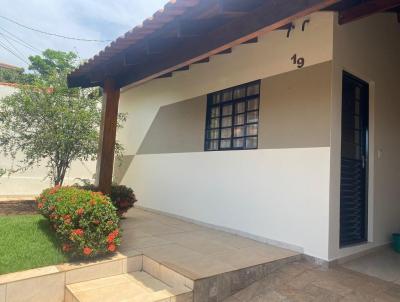 Casa para Venda, em Campo Grande, bairro Monte Castelo, 3 dormitrios, 2 banheiros, 1 sute, 2 vagas