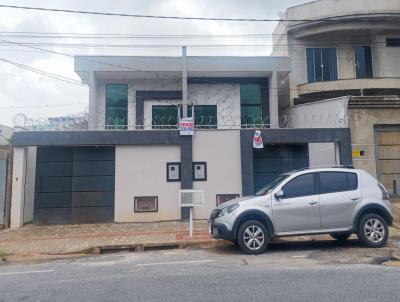 Casa 3 dormitrios para Venda, em Santa Luzia, bairro Novo Centro, 3 dormitrios, 3 banheiros, 1 sute, 4 vagas