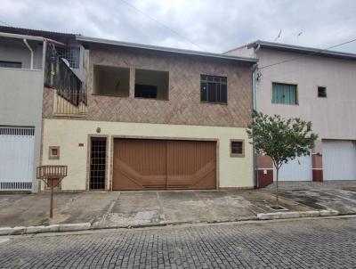 Casa para Venda, em Cruzeiro, bairro Retiro da Mantiqueira, 3 dormitrios, 2 banheiros, 2 sutes, 2 vagas