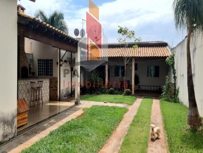 Casa para Venda, em Uberlndia, bairro Jardim Braslia, 3 dormitrios, 2 banheiros, 3 vagas