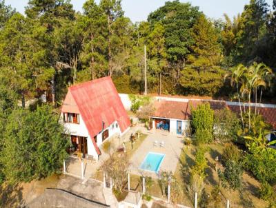 Casa para Venda, em Terespolis, bairro Fazenda Suia, 2 dormitrios, 4 banheiros, 1 sute, 2 vagas